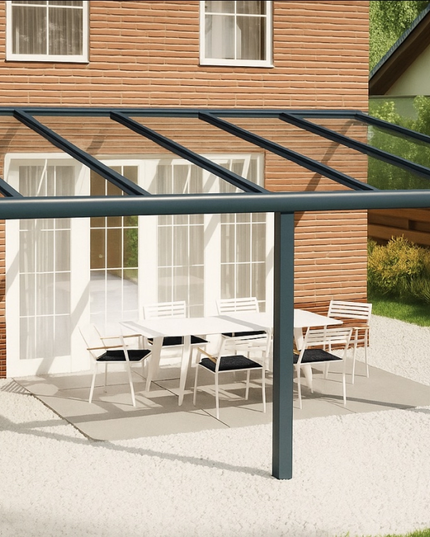 Moderne terrasoverkapping in antraciet RAL 7016 van 6.0 x 3.0 meter met helder glazen dak